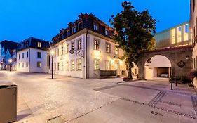Schwan Und Post Business Quarters